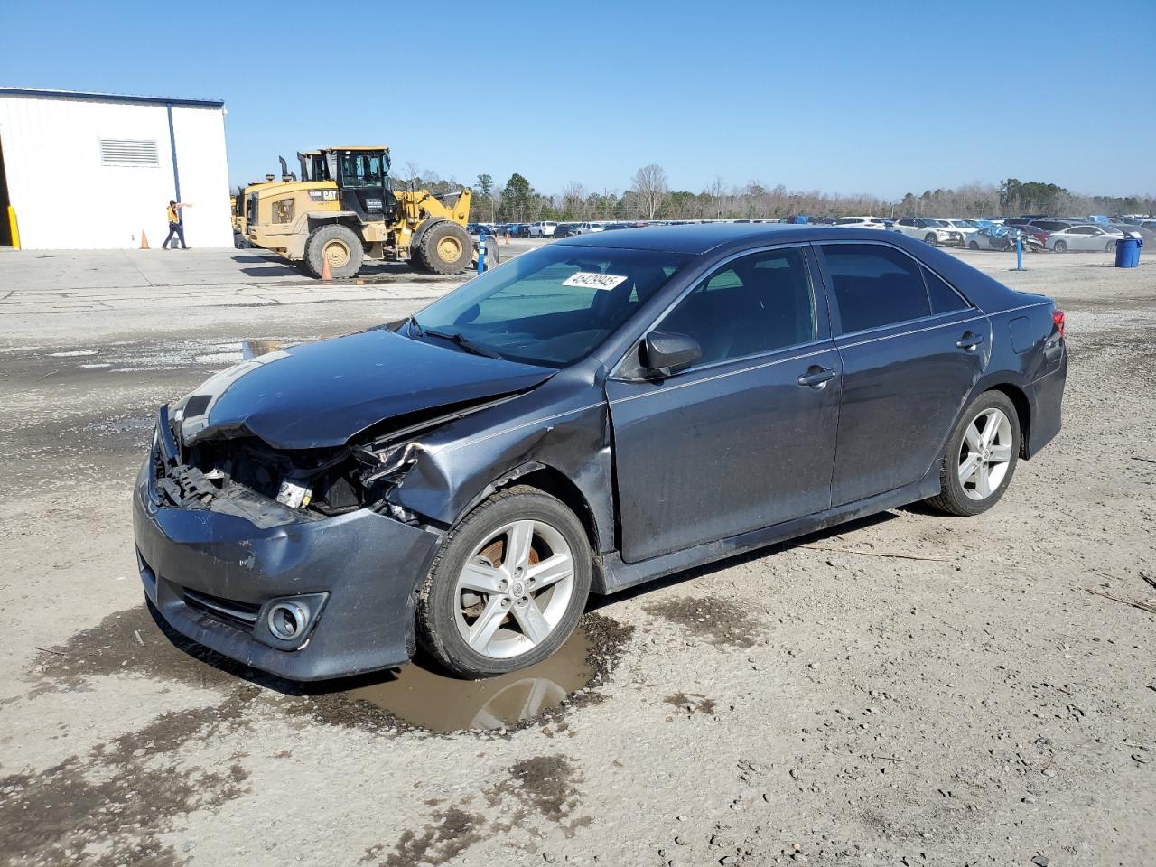 2014 TOYOTA CAMRY L