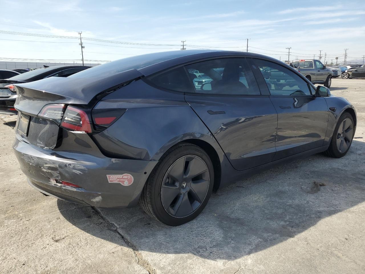 2021 TESLA MODEL 3 - Фото 3
