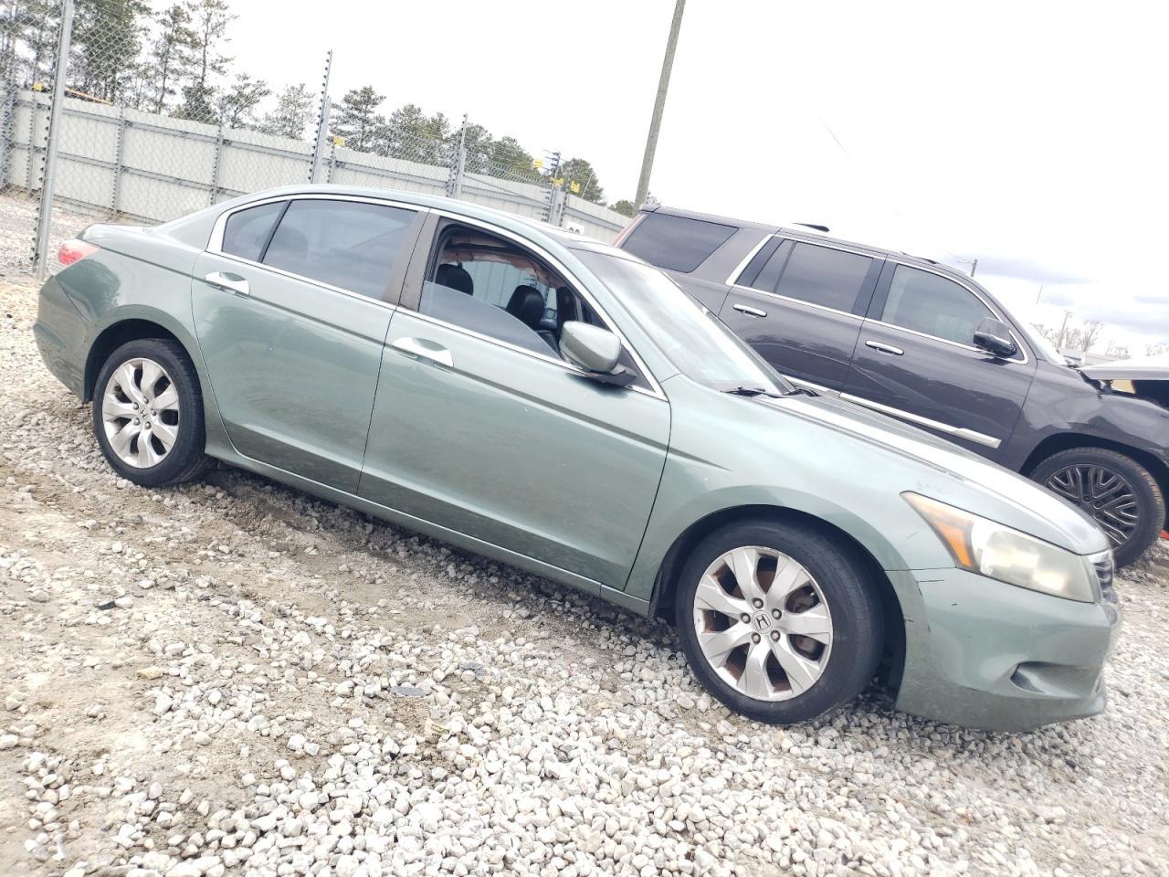 2010 HONDA ACCORD EXL - Image 4