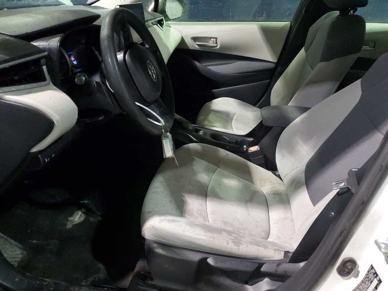 2021 TOYOTA COROLLA LE - Image 7