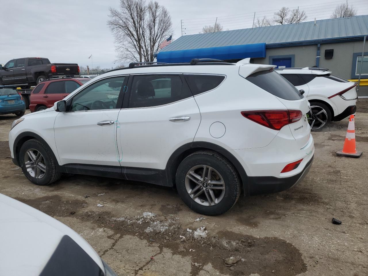 2017 HYUNDAI SANTA FE S - Фото 2