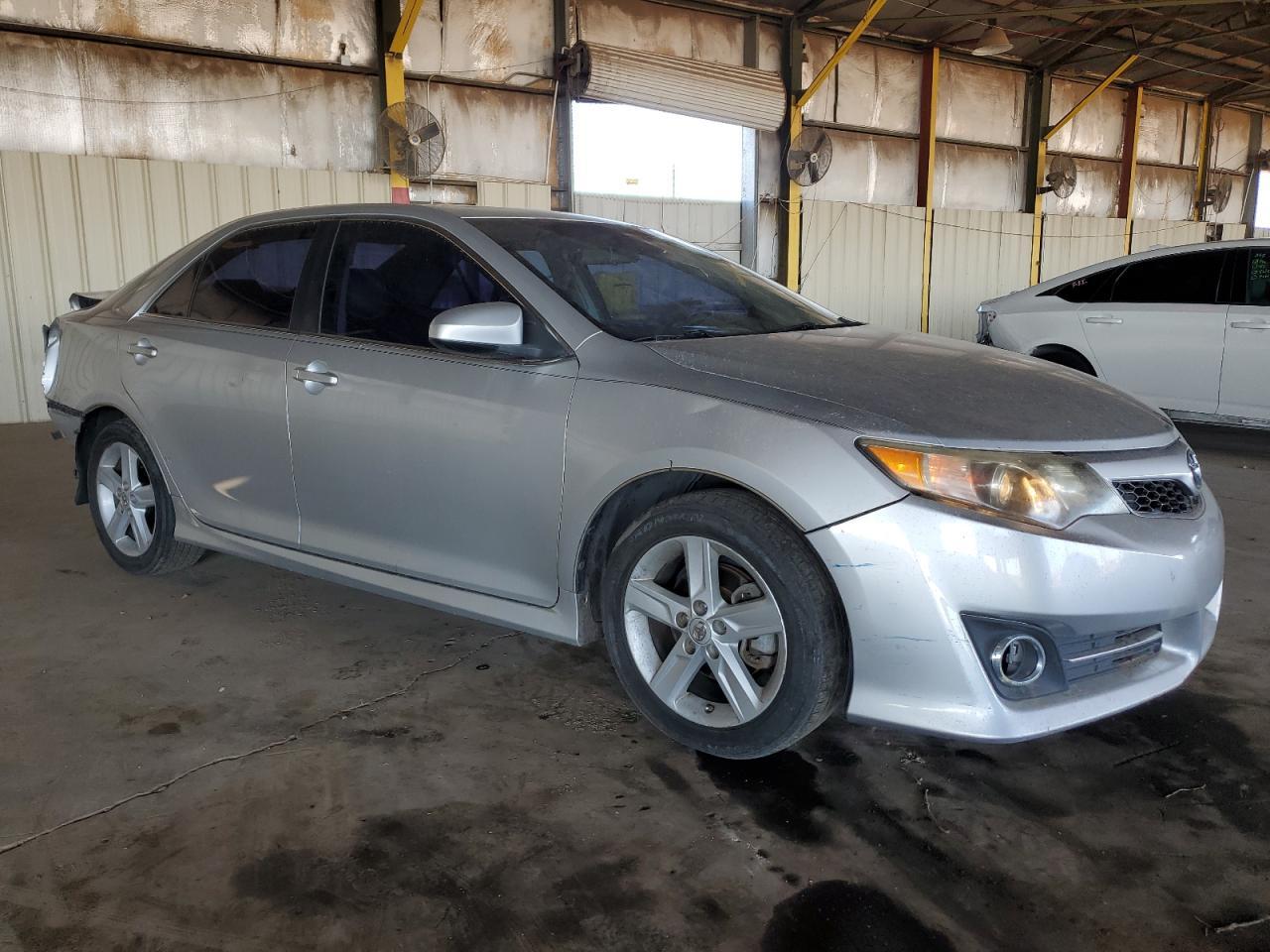 2013 TOYOTA CAMRY L - Фото 4