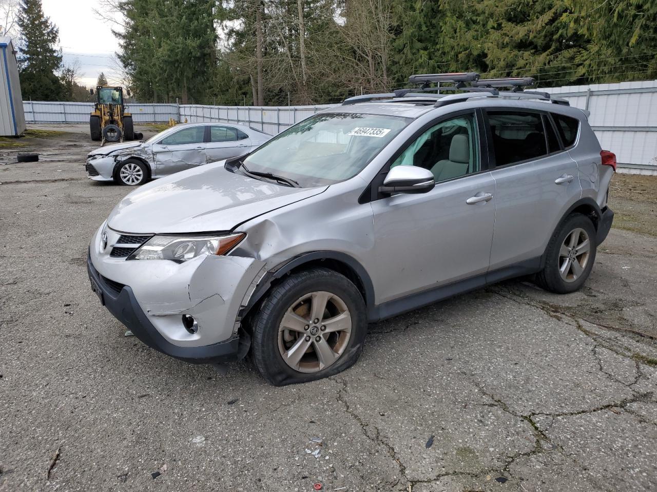 2015 TOYOTA RAV4 XLE