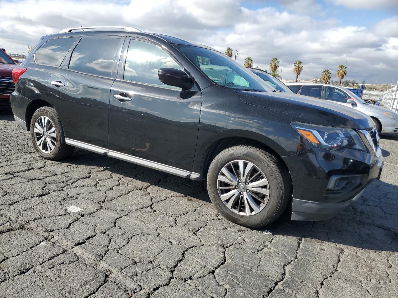 2018 NISSAN PATHFINDER - Image 4