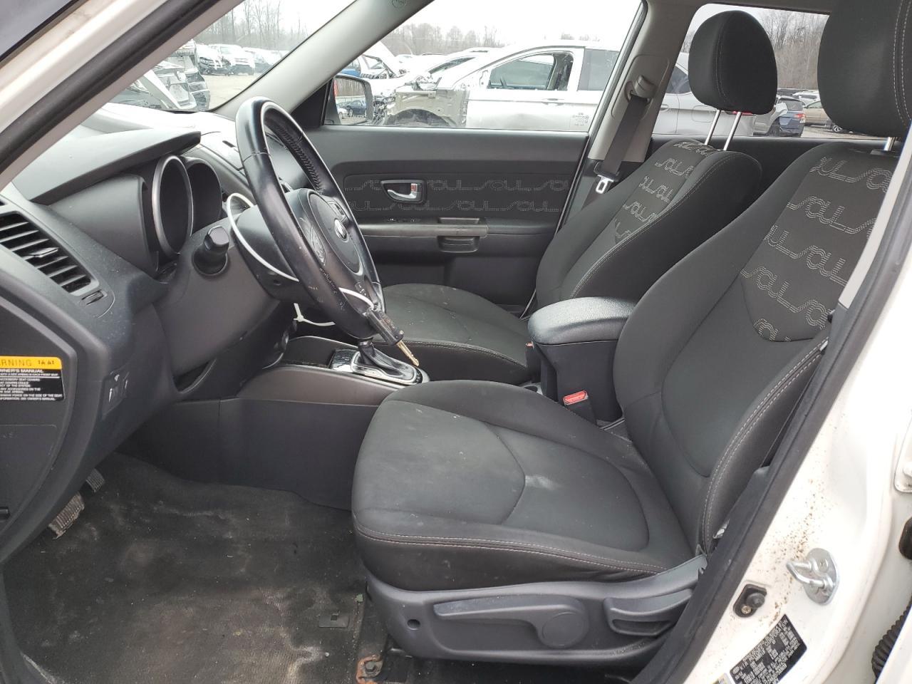 2013 KIA SOUL + - Image 7