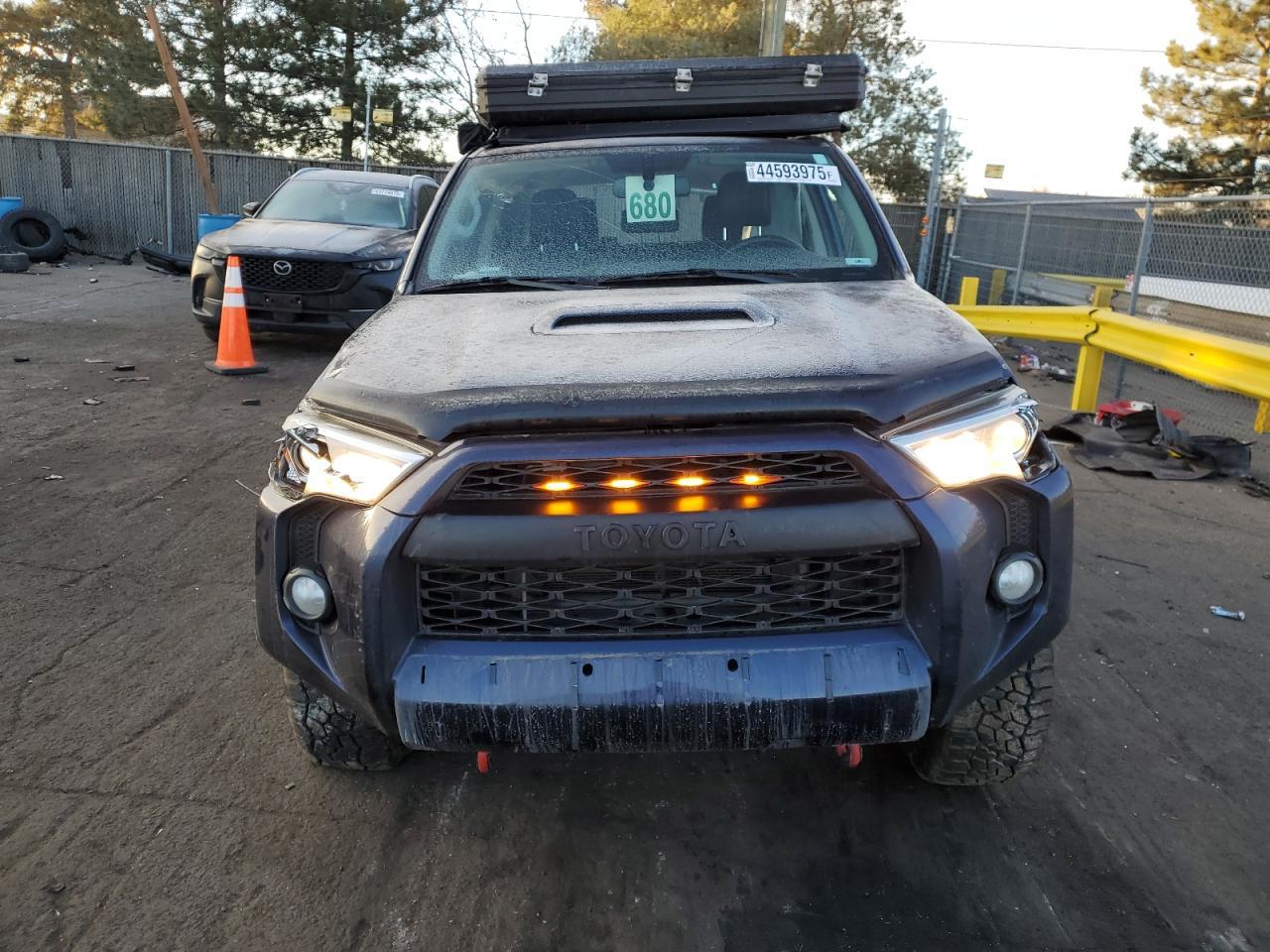 2019 TOYOTA 4RUNNER SR - Image 5