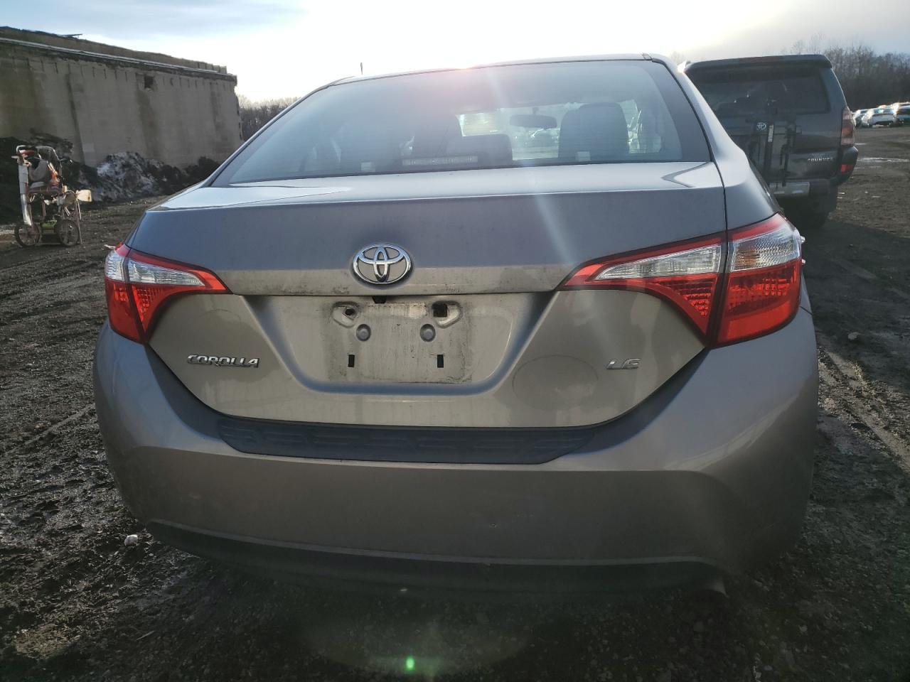2015 TOYOTA COROLLA L - Фото 6