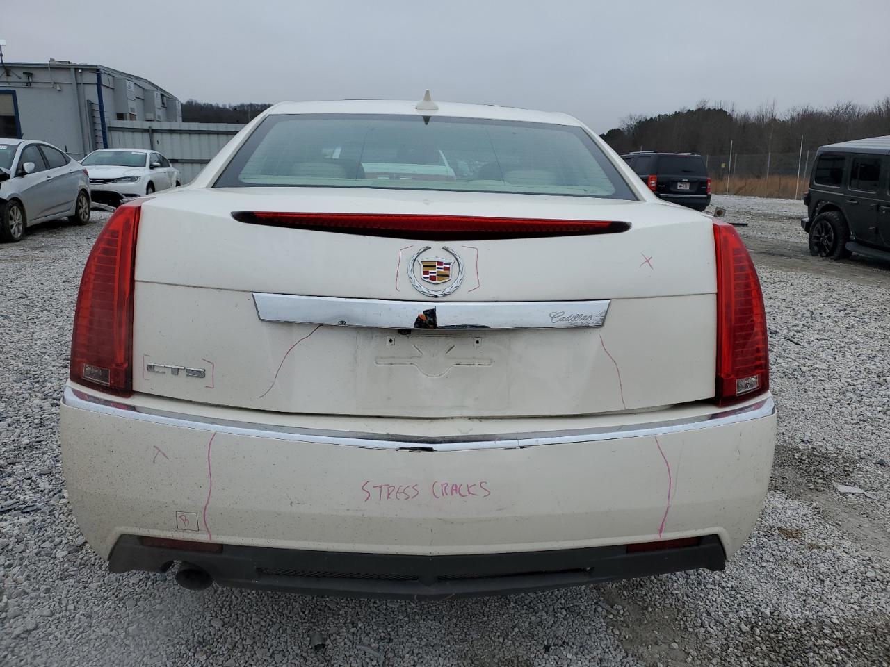 2011 CADILLAC CTS LUXURY - Image 6