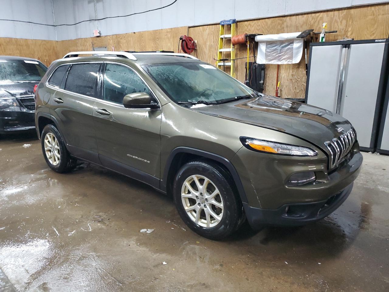 2016 JEEP CHEROKEE L - Image 4