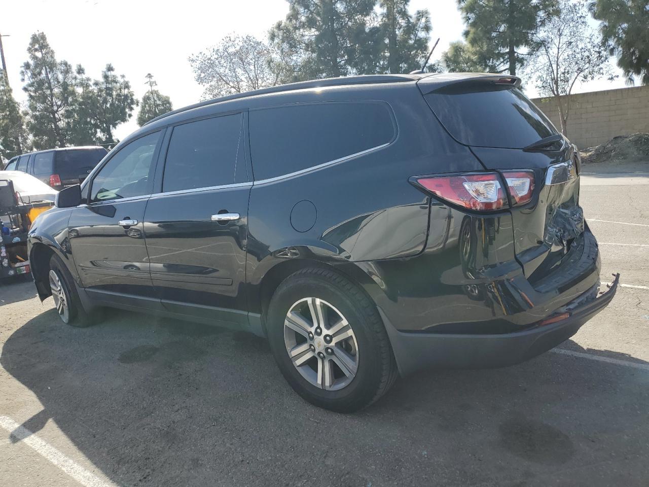 2015 CHEVROLET TRAVERSE L - Фото 2