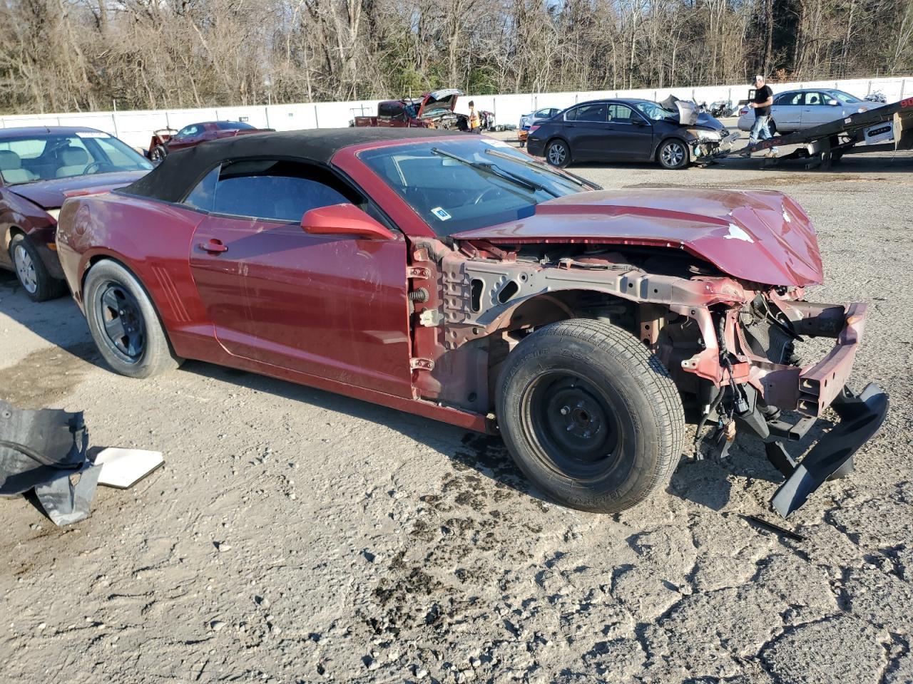 2015 CHEVROLET CAMARO LT - Image 4