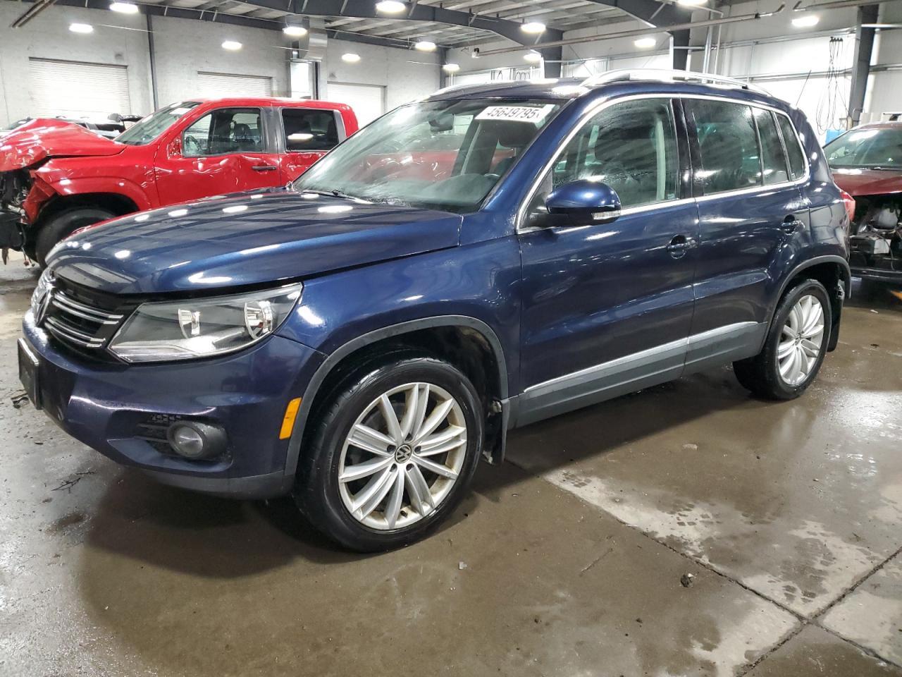 2014 VOLKSWAGEN TIGUAN S
