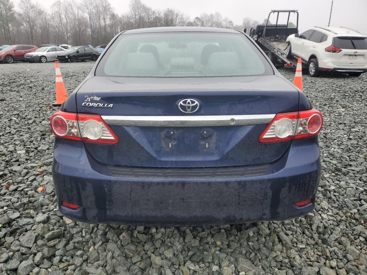 2013 TOYOTA COROLLA BA - Image 6