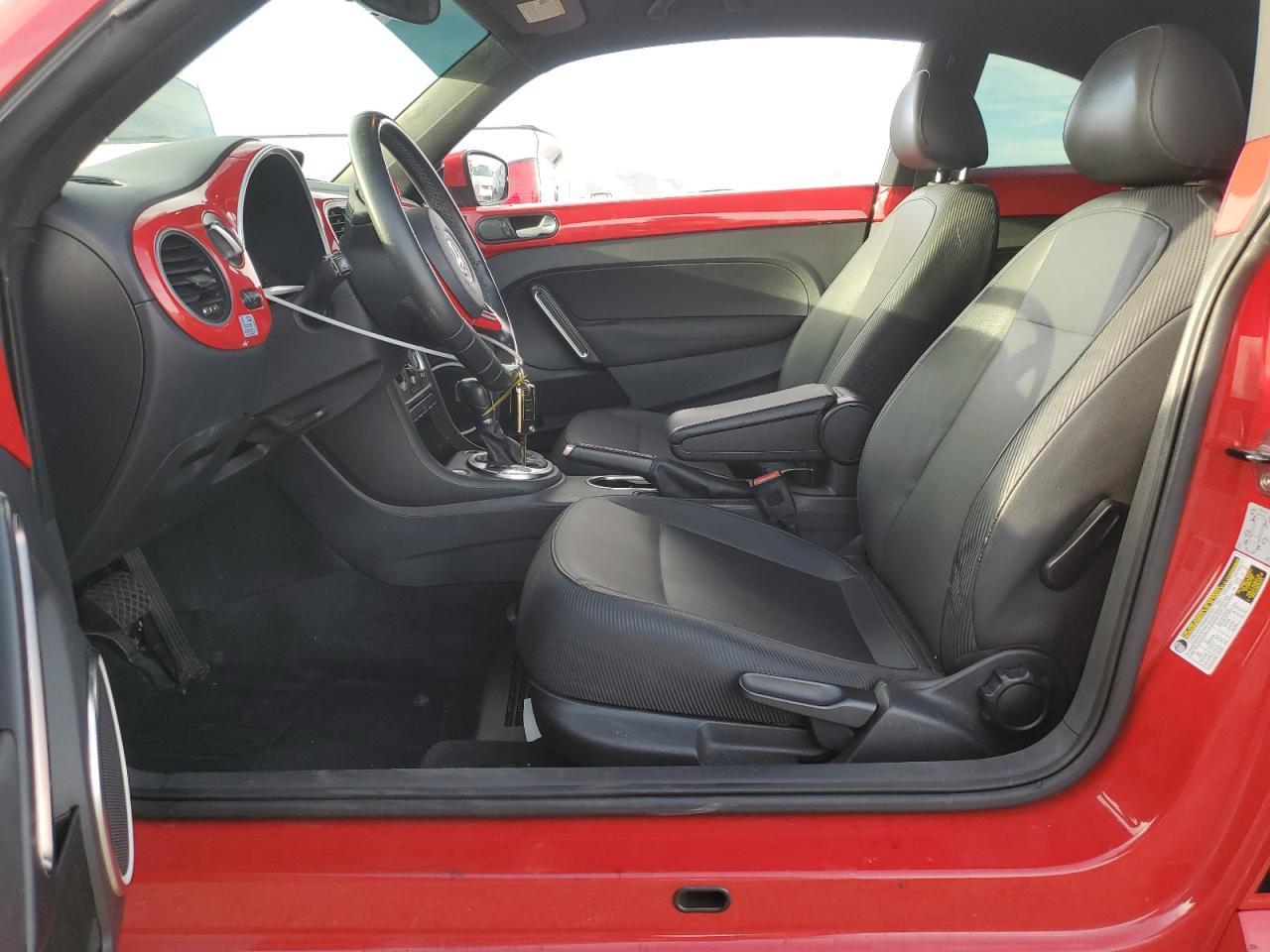 2014 VOLKSWAGEN BEETLE - Image 7
