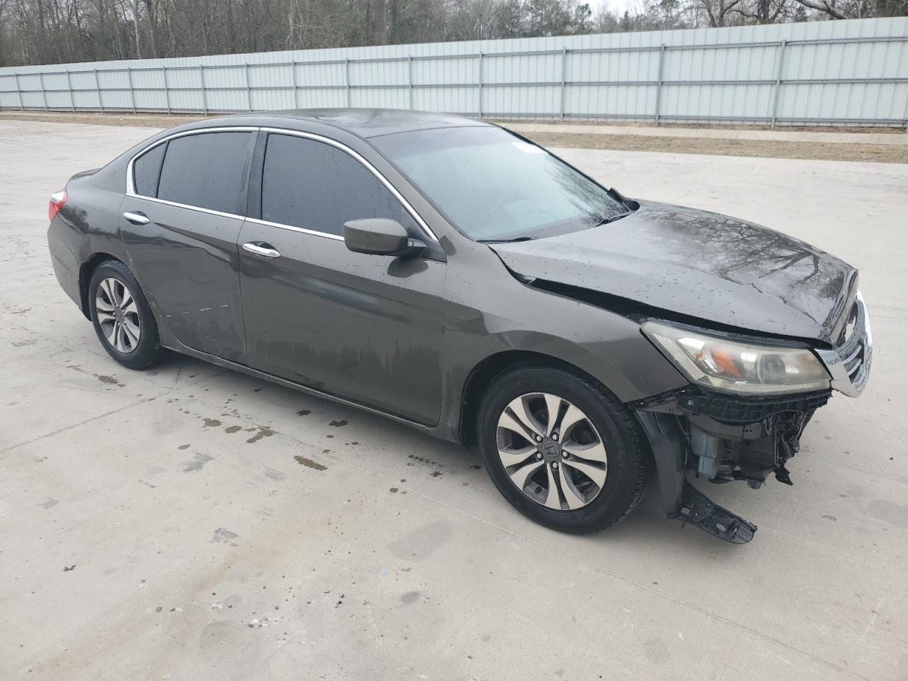2014 HONDA ACCORD LX - Фото 4