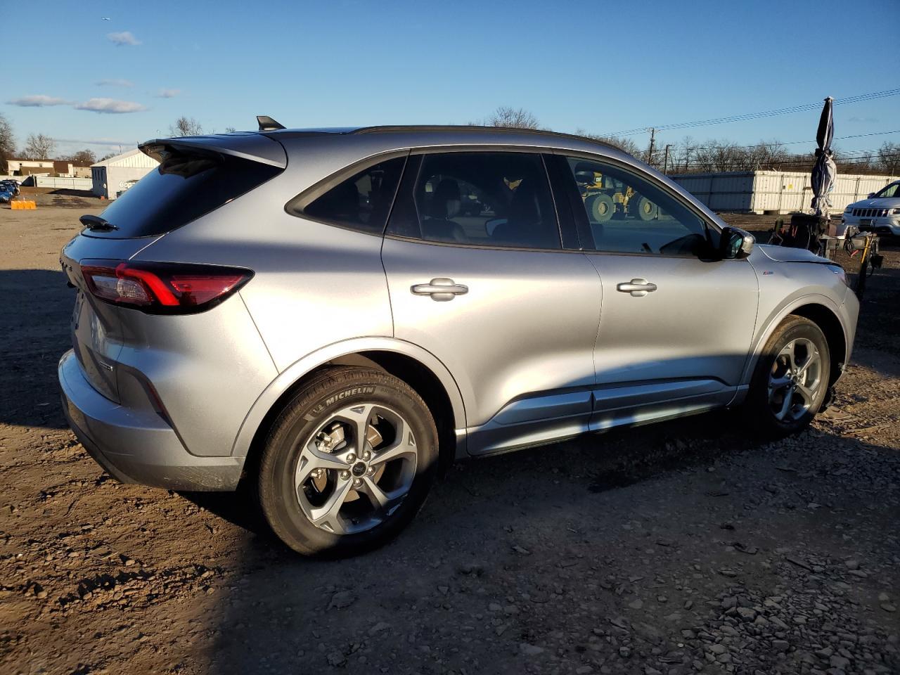 2023 FORD ESCAPE ST - Image 3