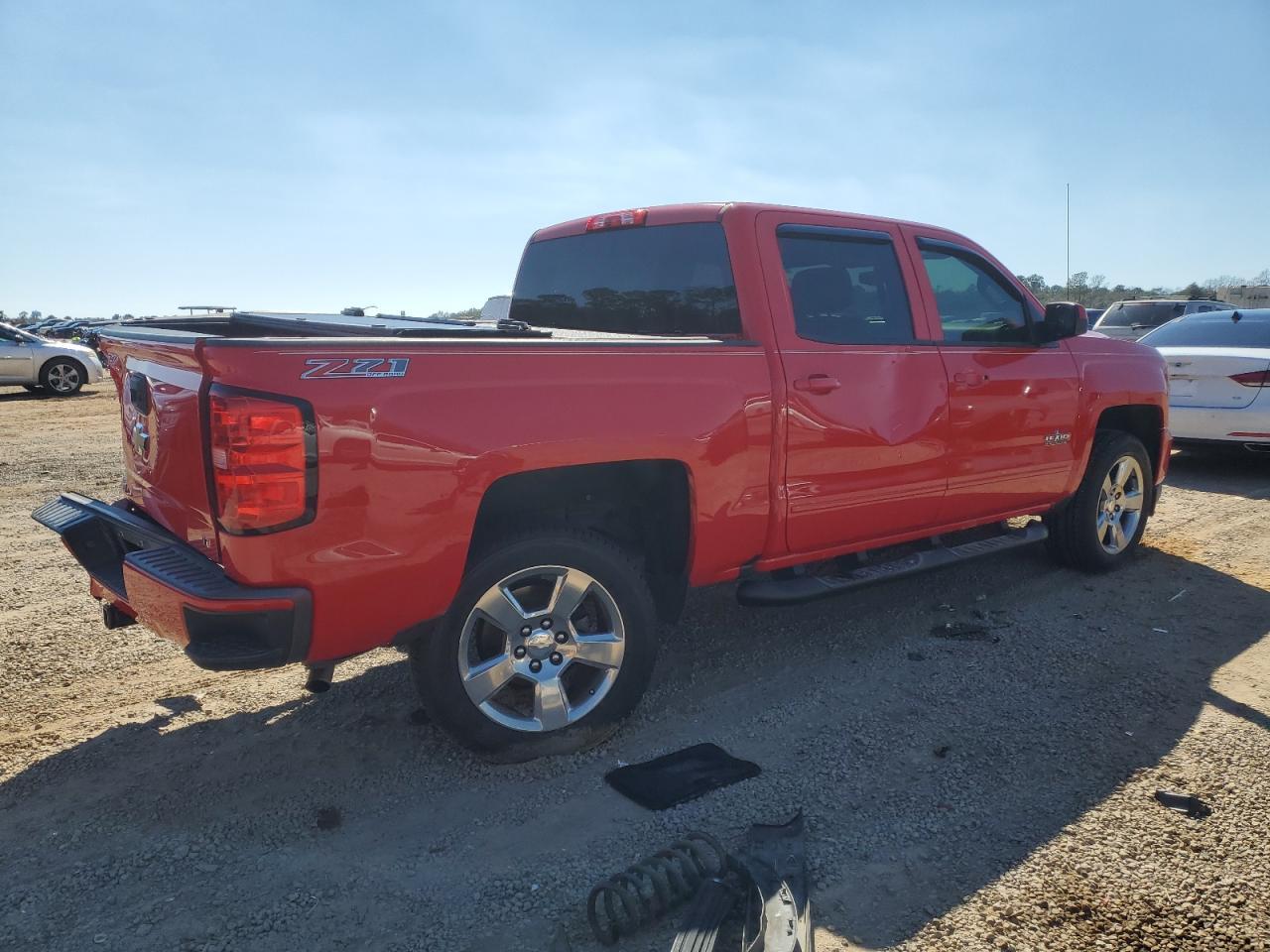 2017 CHEVROLET SILVERADO - Фото 3
