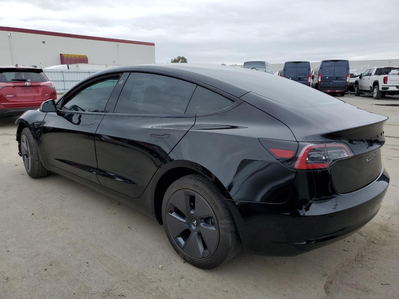 2023 TESLA MODEL 3 - Image 2