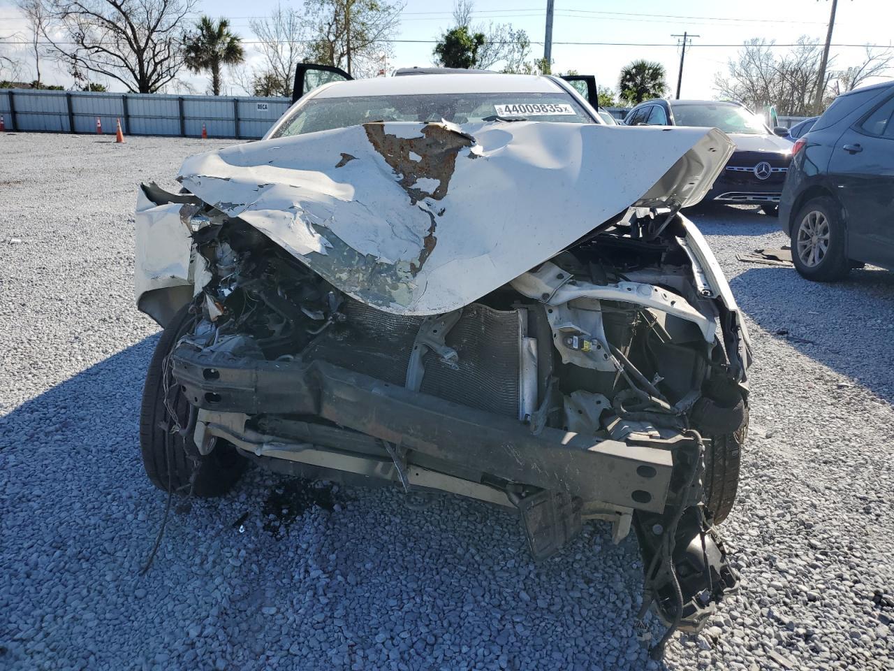 2018 TOYOTA COROLLA L - Фото 5