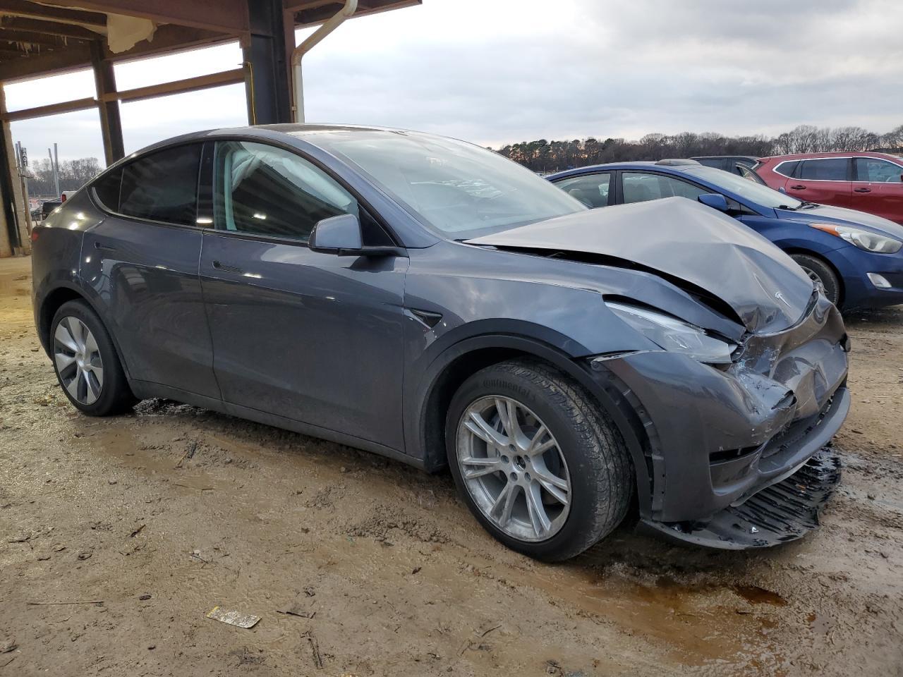 2023 TESLA MODEL Y - Image 4