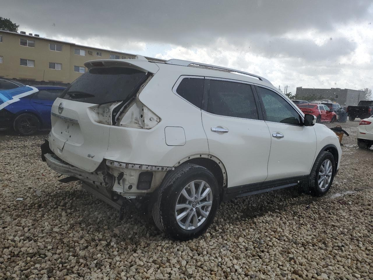 2018 NISSAN ROGUE S - Image 3