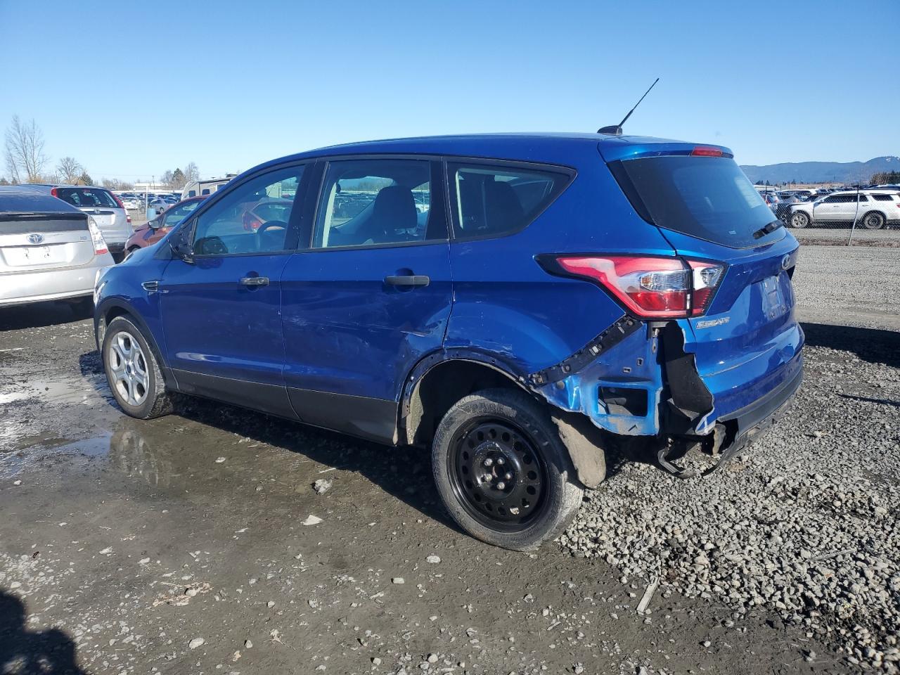 2017 FORD ESCAPE S - Image 2
