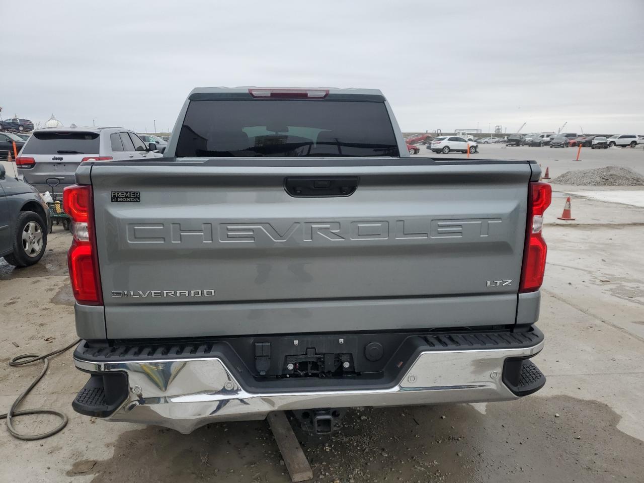 2023 CHEVROLET SILVERADO - Image 6