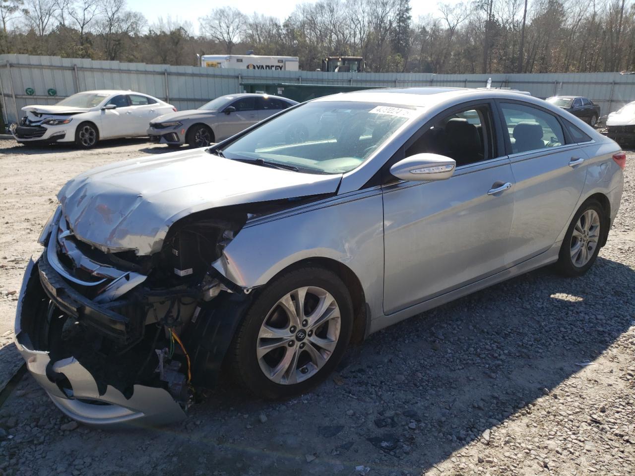 2011 HYUNDAI SONATA SE