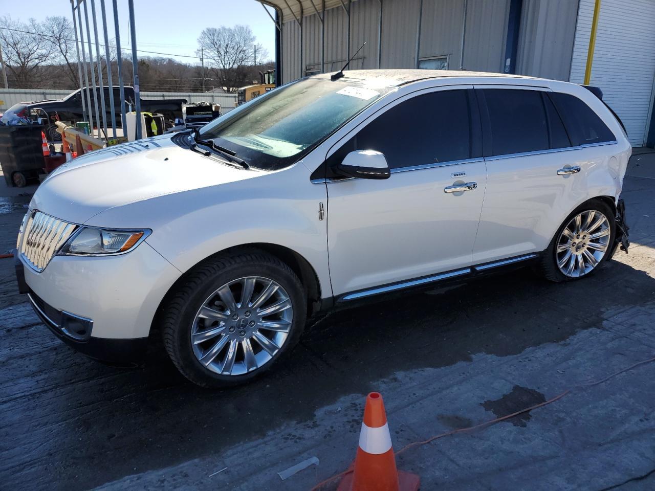 2013 LINCOLN MKX