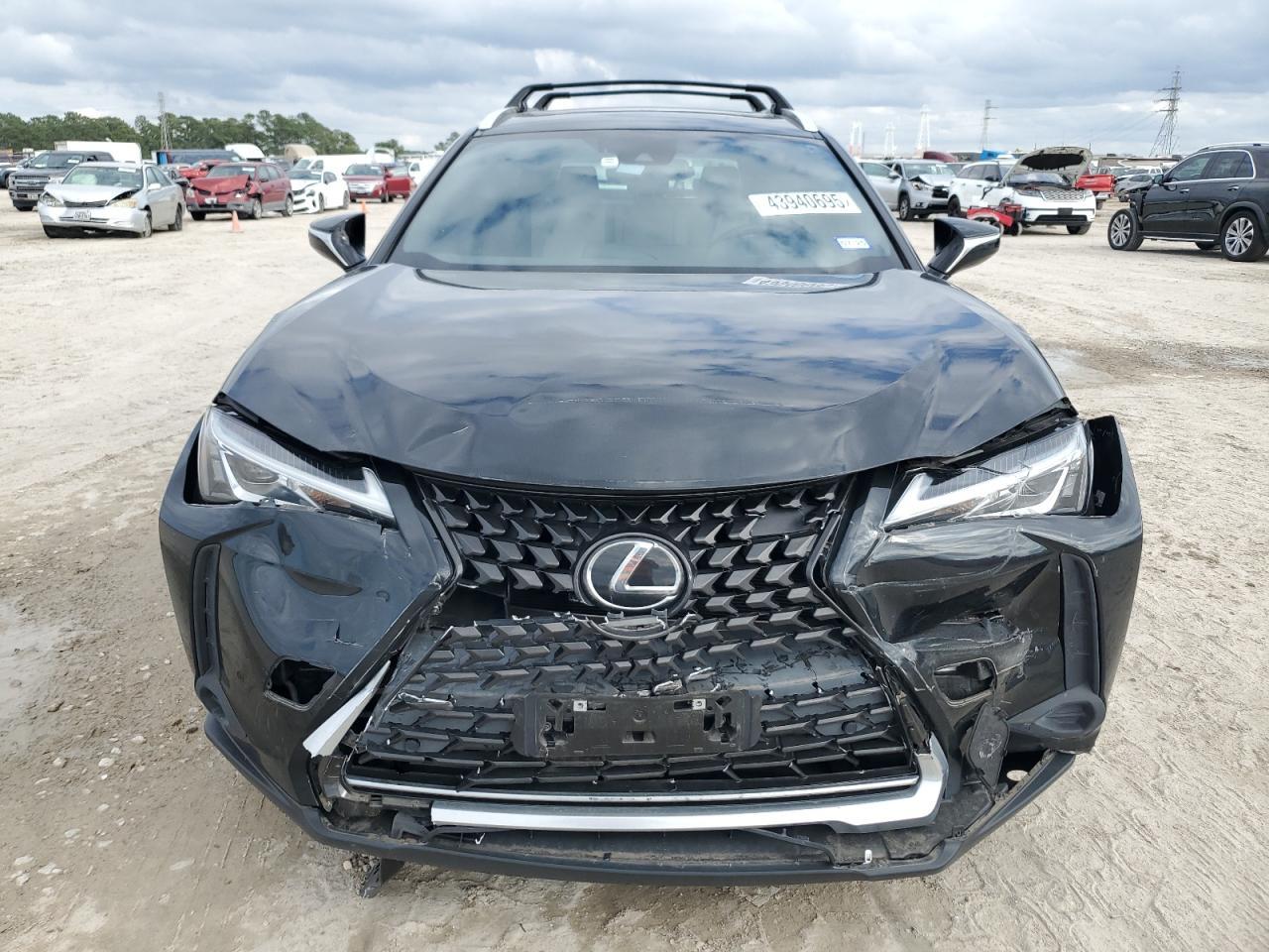 2022 LEXUS UX 200 BAS - Фото 5