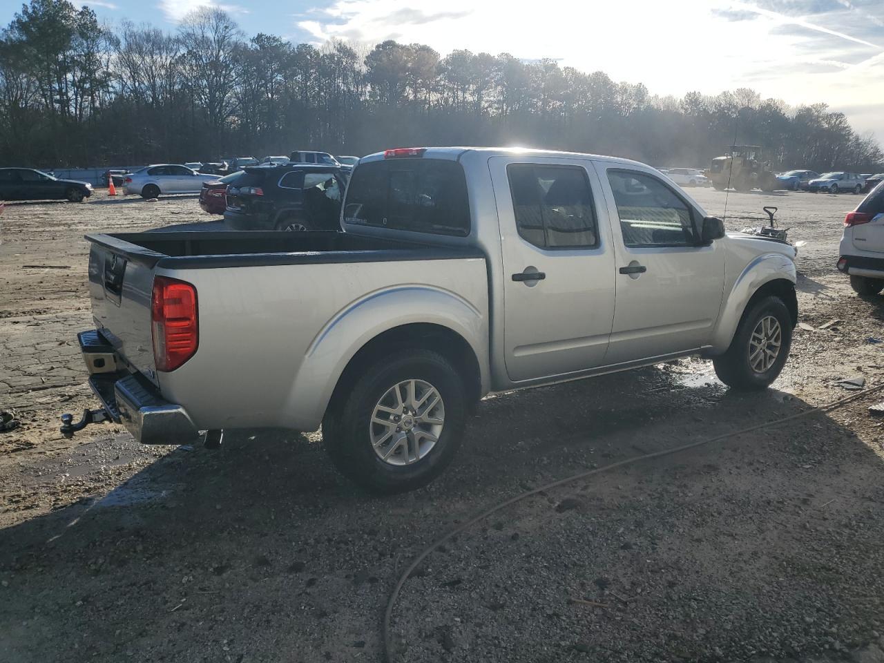 2019 NISSAN FRONTIER S - Image 3