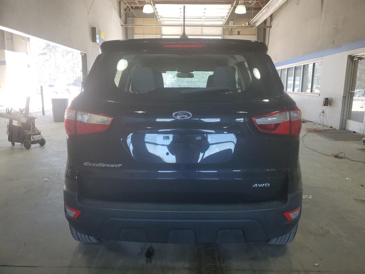 2020 FORD ECOSPORT S - Фото 6