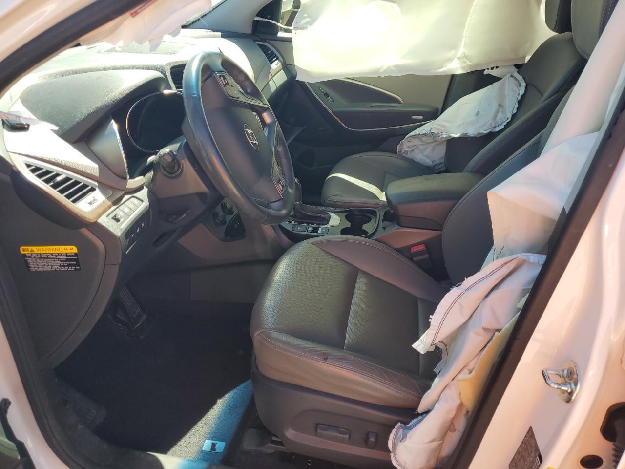 2017 HYUNDAI SANTA FE S - Image 7