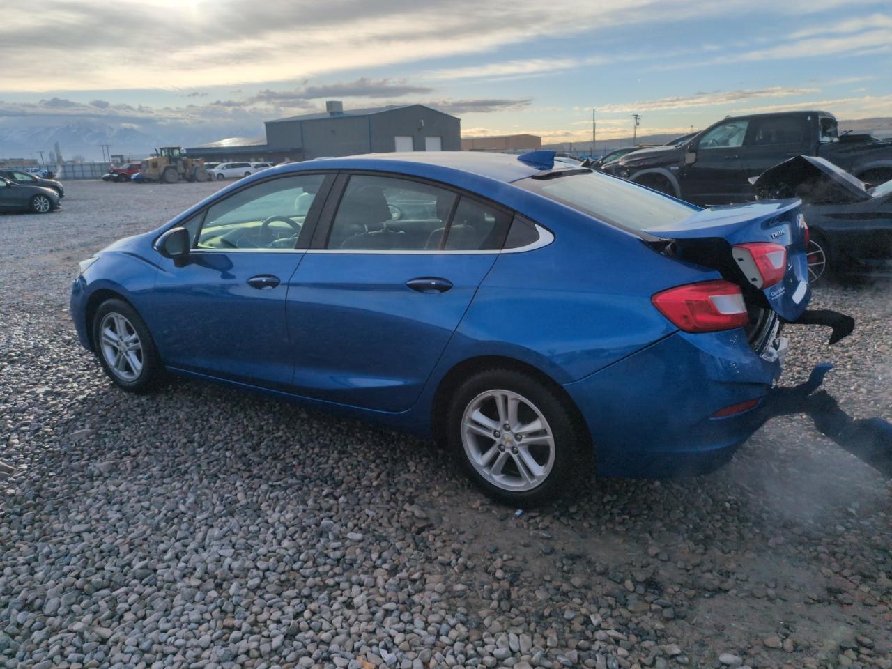 2017 CHEVROLET CRUZE LT - Фото 2