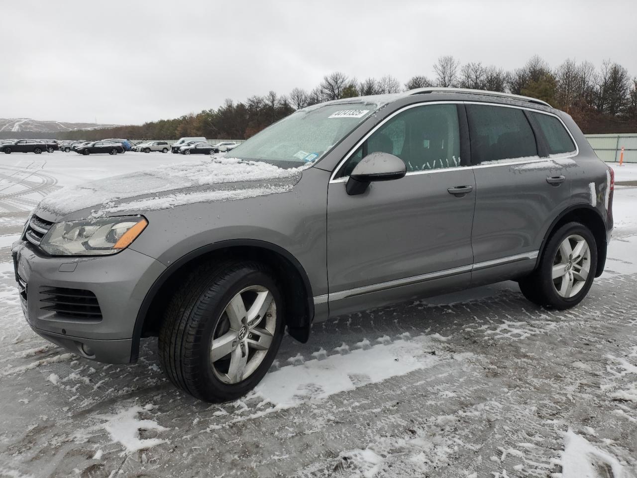 2014 VOLKSWAGEN TOUAREG V6