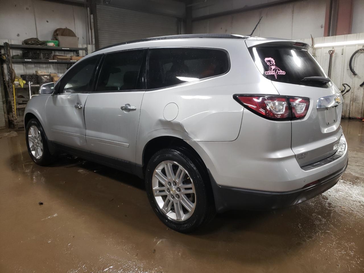 2015 CHEVROLET TRAVERSE L - Image 2