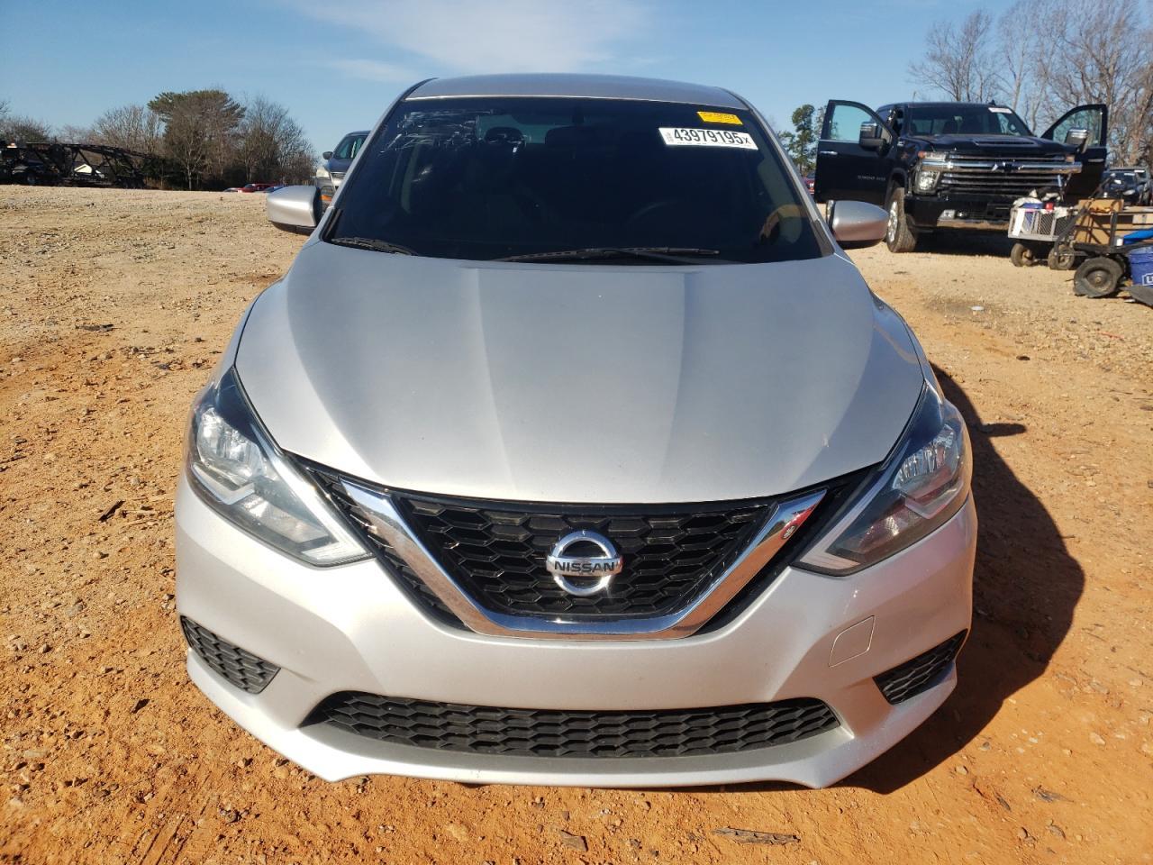 2017 NISSAN SENTRA S - Фото 5
