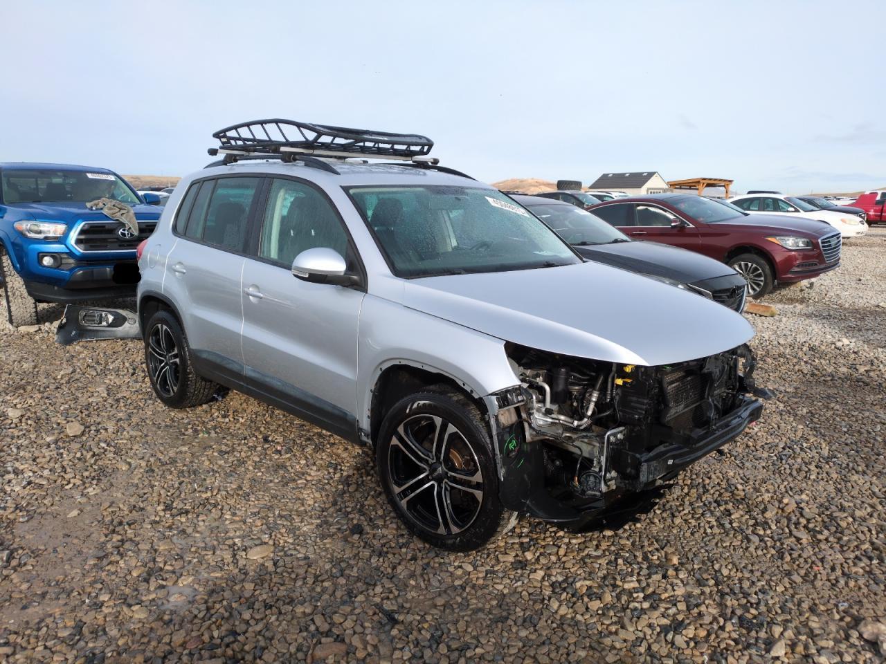 2015 VOLKSWAGEN TIGUAN S - Фото 4