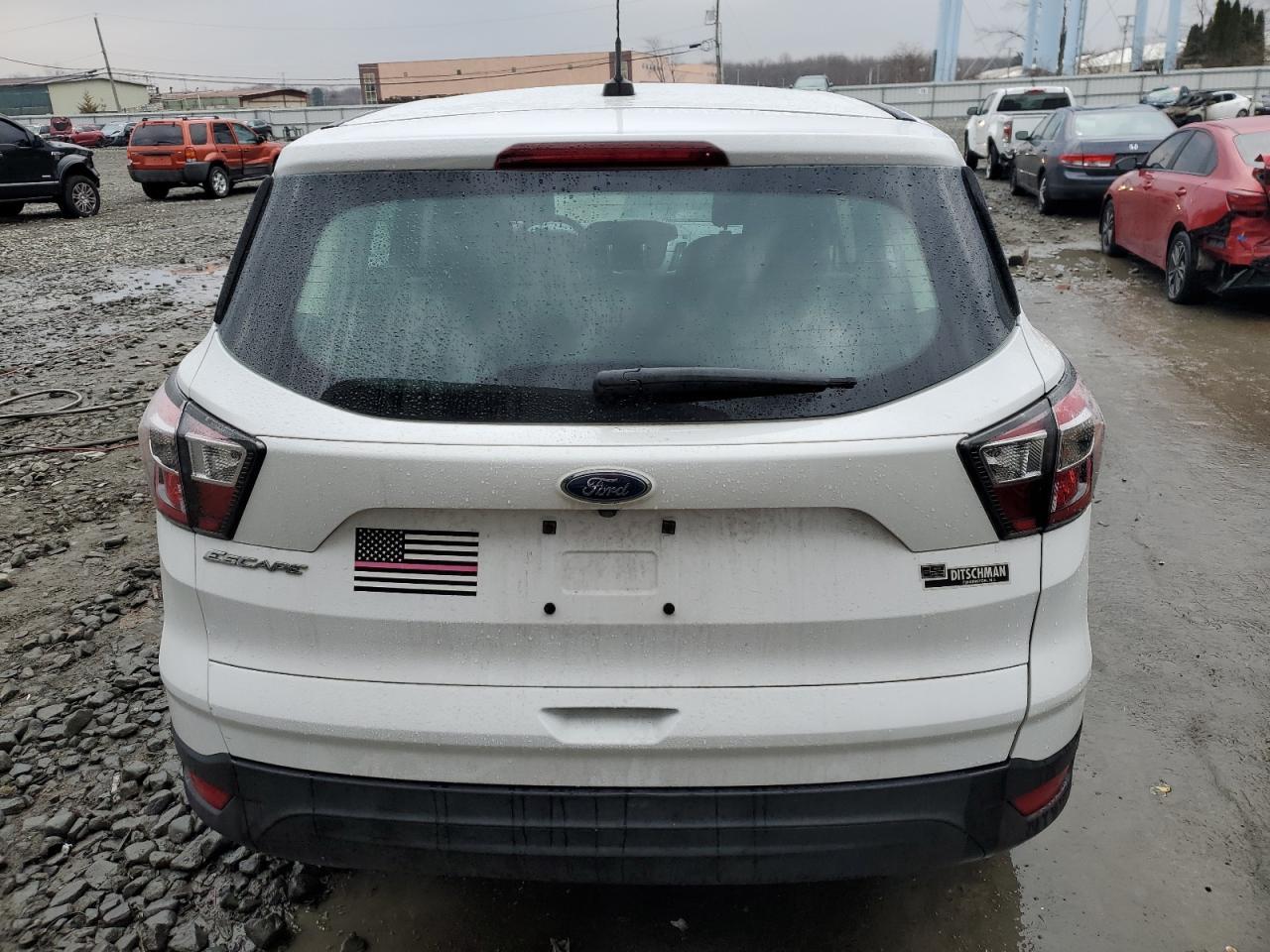 2017 FORD ESCAPE S - Image 6