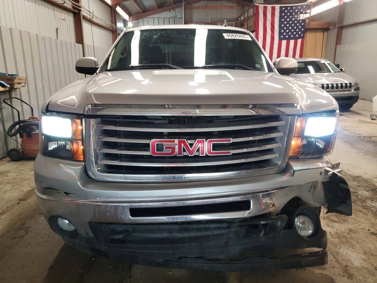2011 GMC SIERRA K15 - Image 5