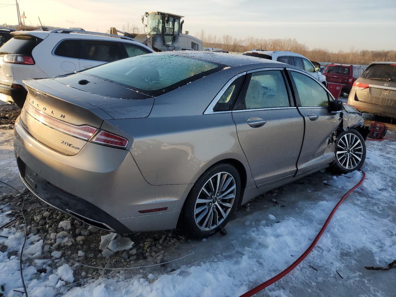 2019 LINCOLN MKZ RESERV - Image 3