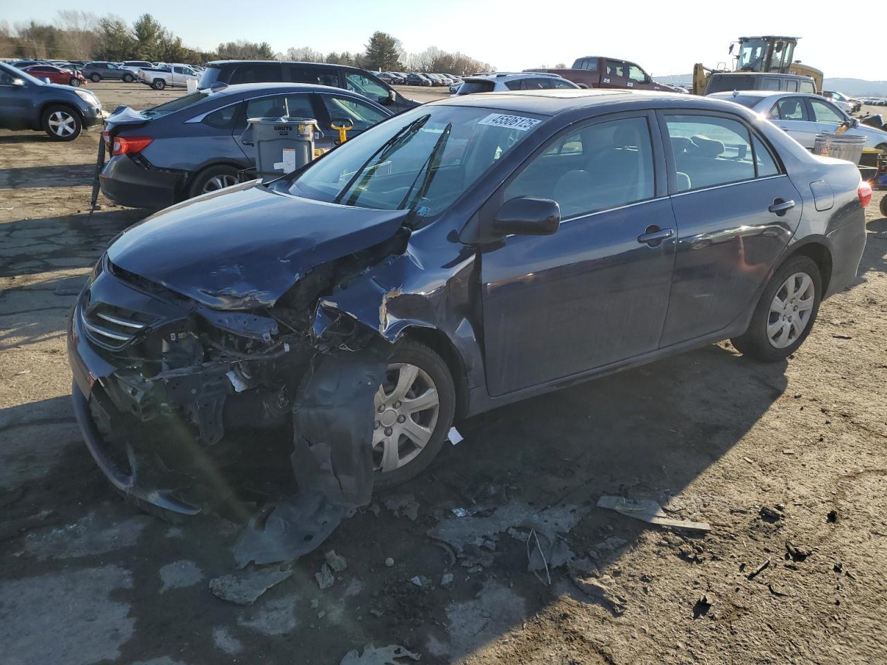 2013 TOYOTA COROLLA BA