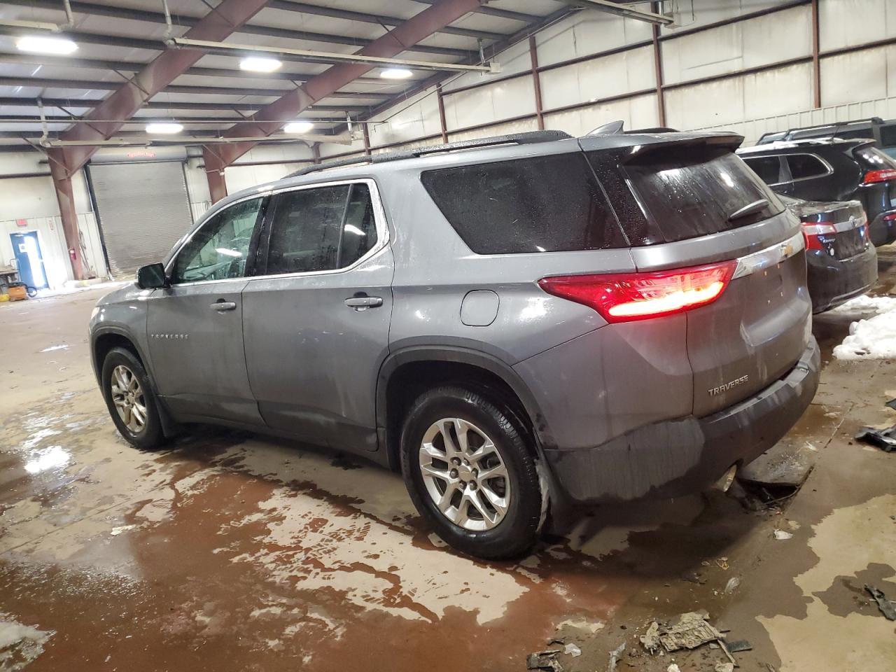 2020 CHEVROLET TRAVERSE L - Image 2