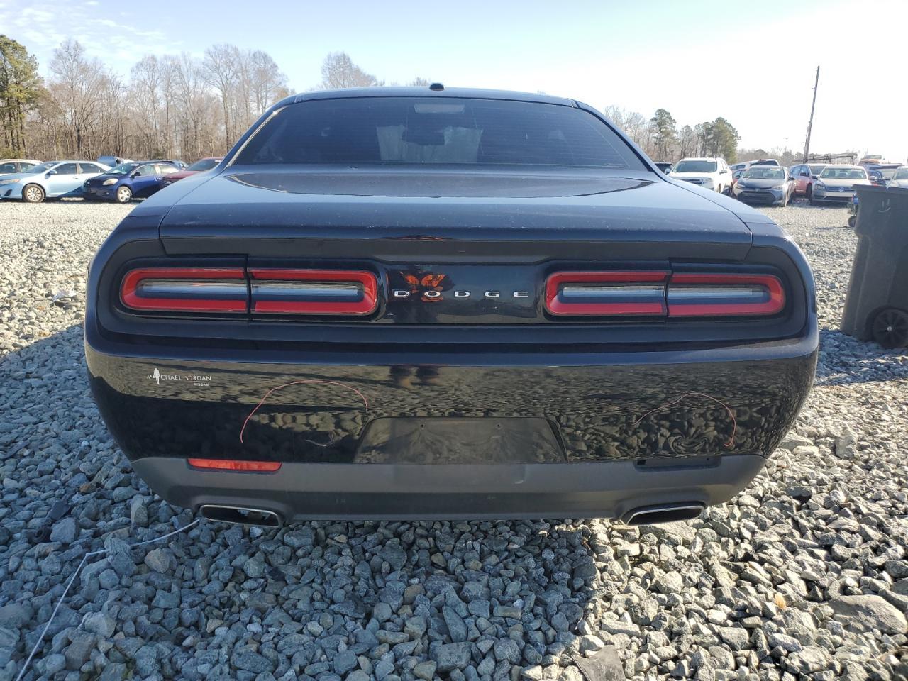 2015 DODGE CHALLENGER - Image 6