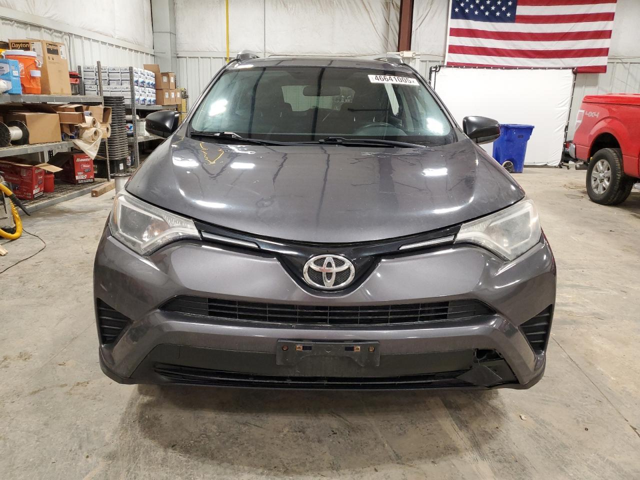 2016 TOYOTA RAV4 LE - Фото 5