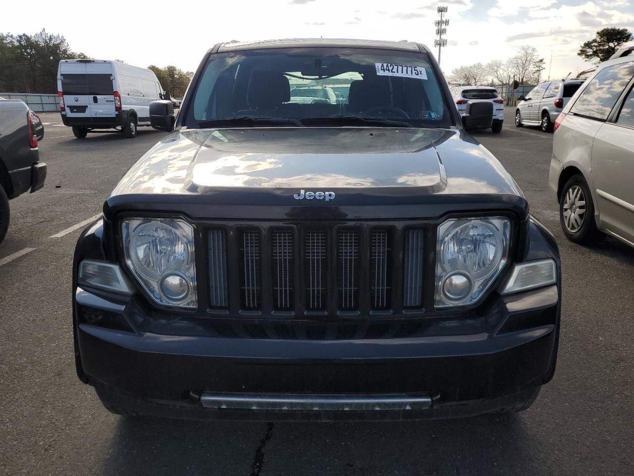 2012 JEEP LIBERTY SP - Image 5