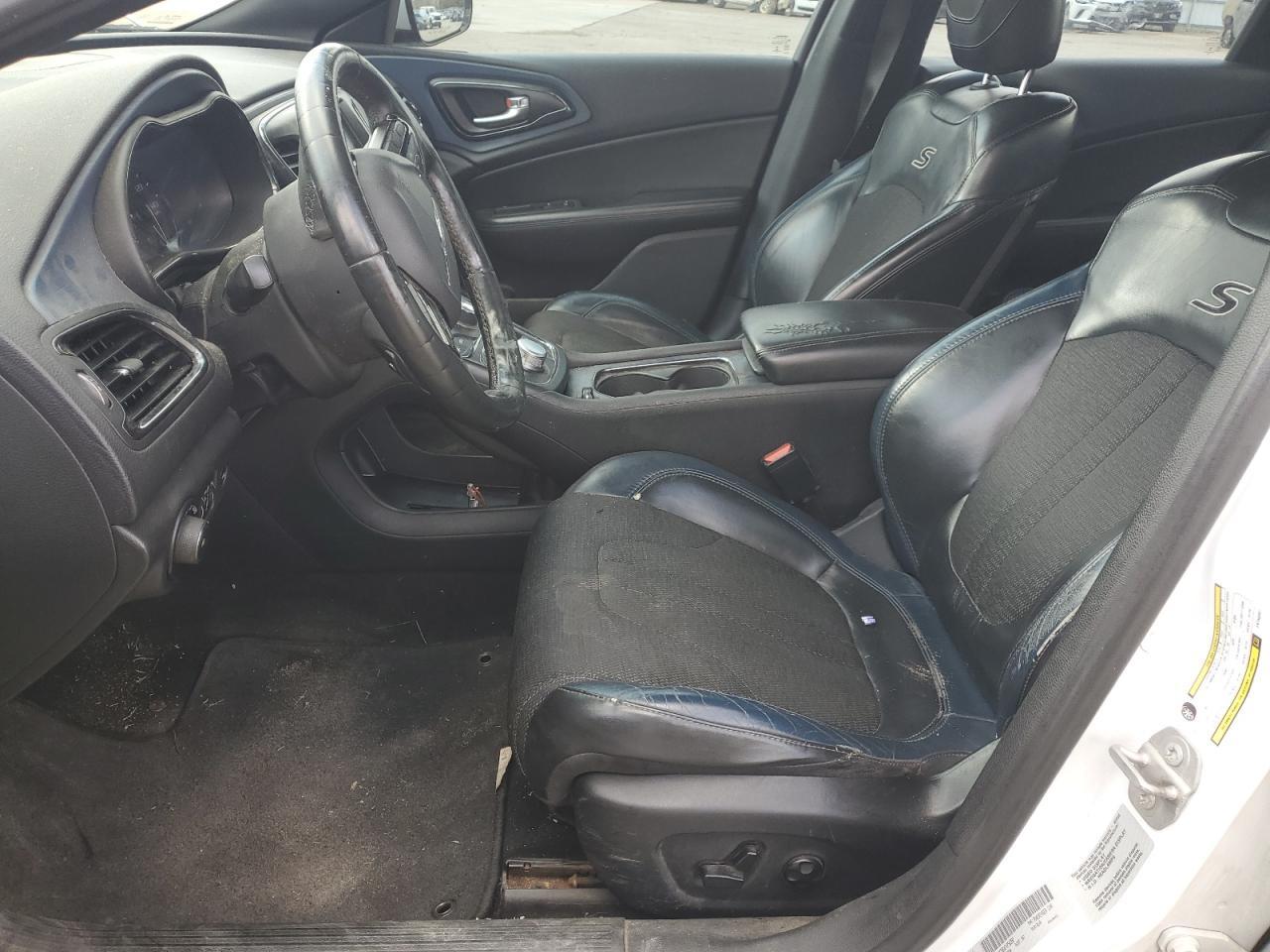 2015 CHRYSLER 200 S - Image 7