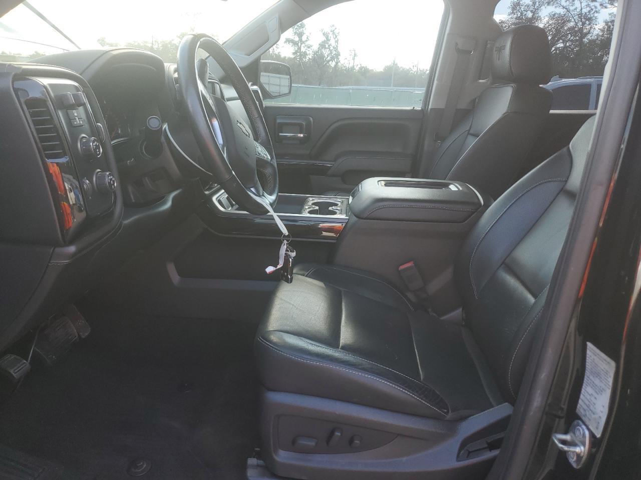 2017 CHEVROLET SILVERADO - Image 7
