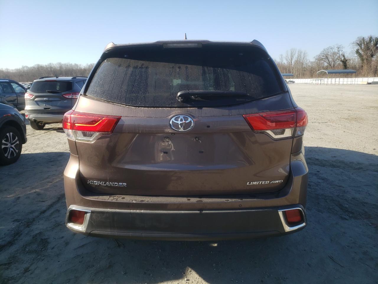 2018 TOYOTA HIGHLANDER - Фото 6