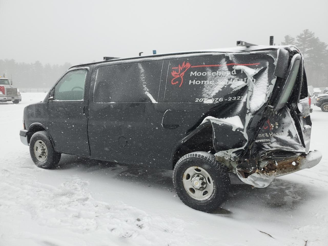 2015 CHEVROLET EXPRESS G2 - Image 2